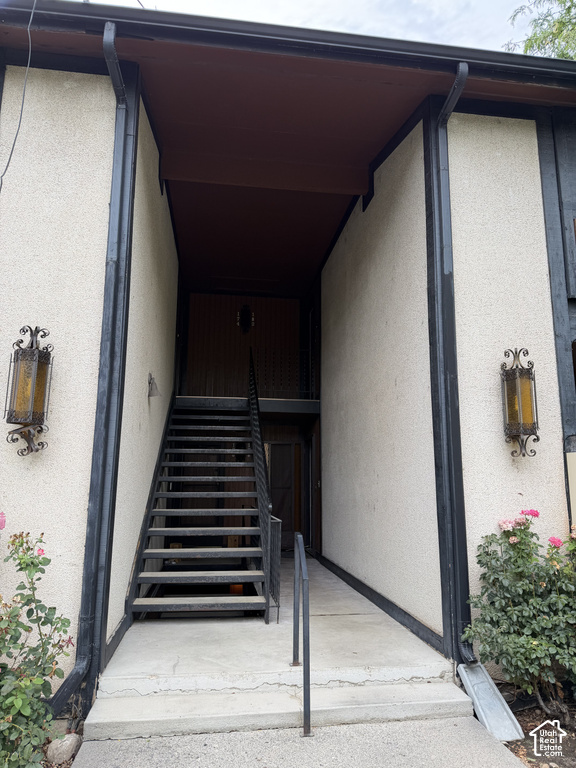 182 W GARDEN PARK DR photo 4