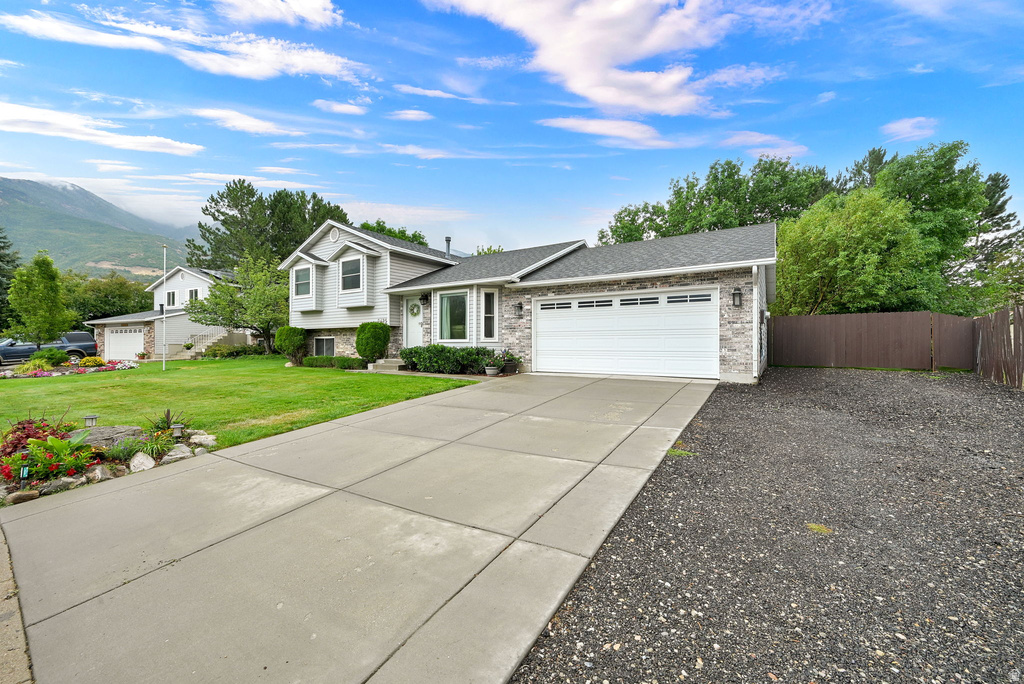 2425 E VIEW DR photo 2