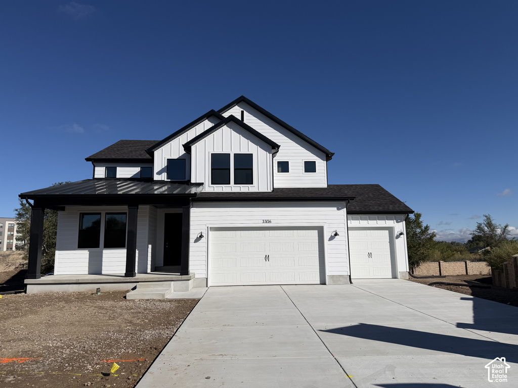 Modern Farmhouse with 3rd car garage