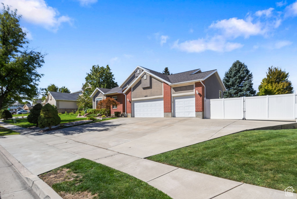 4883 W SKYE DR photo 4