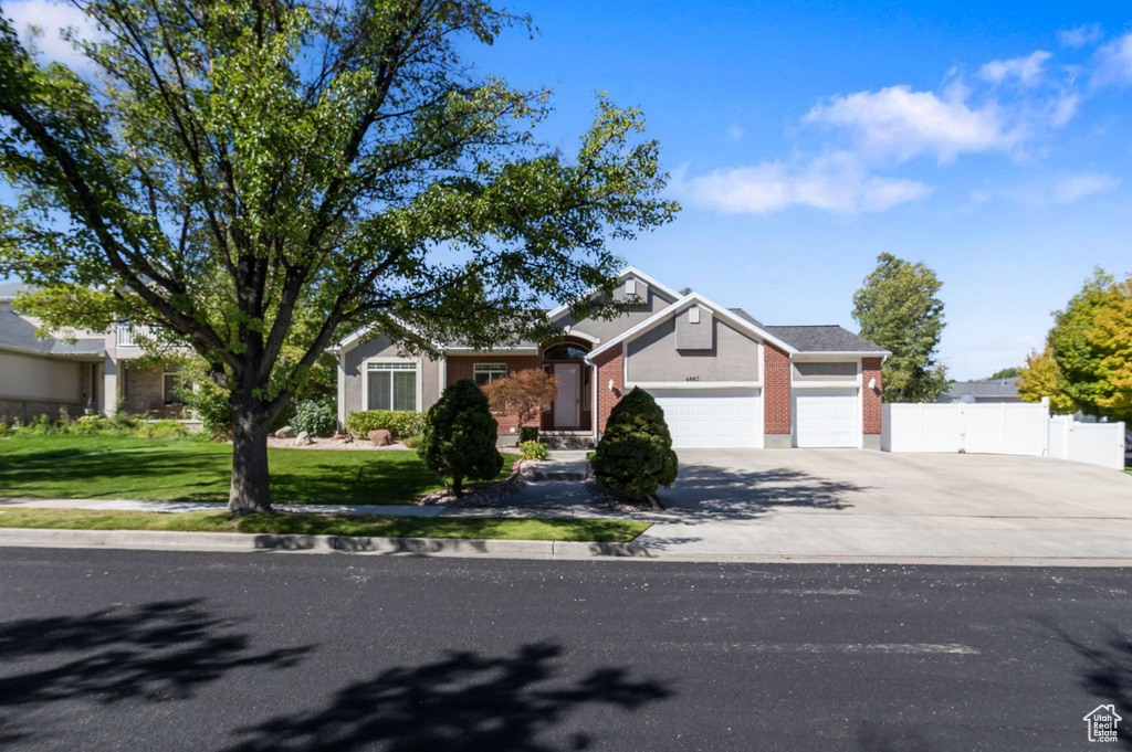 4883 W SKYE DR photo 3