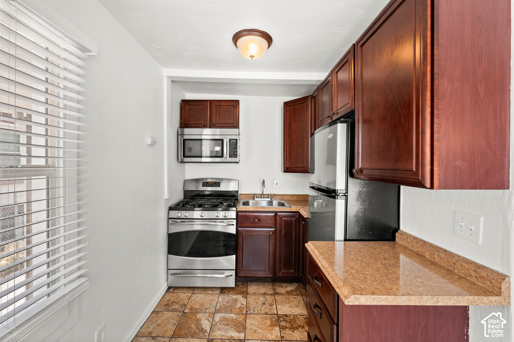 119 E LESLIE S AVE photo 5
