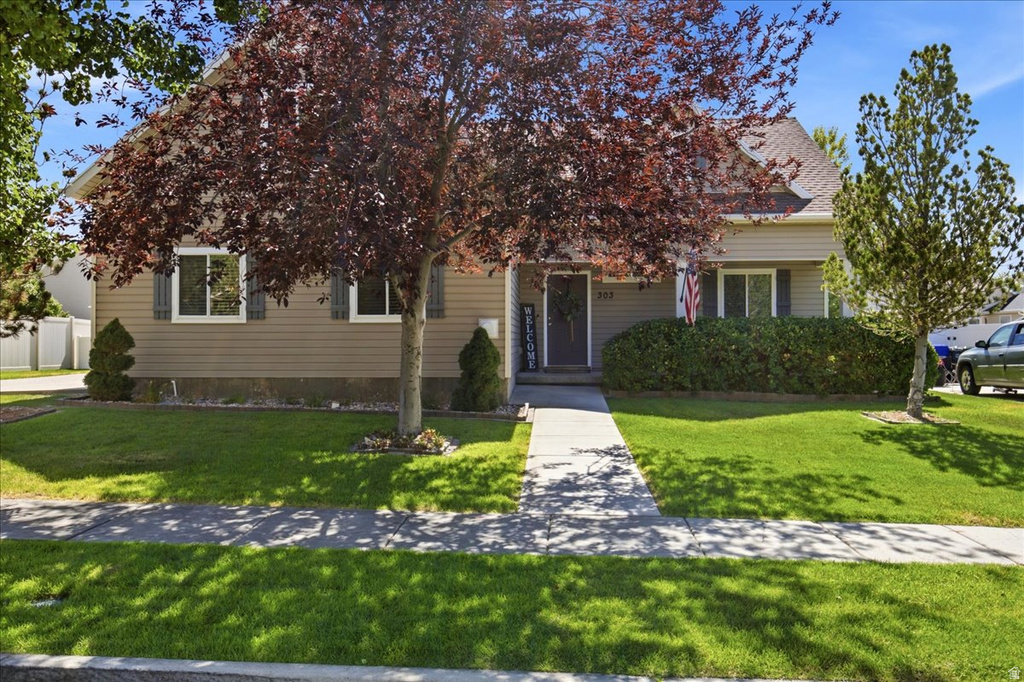 303 DUROCHER LN, Tooele