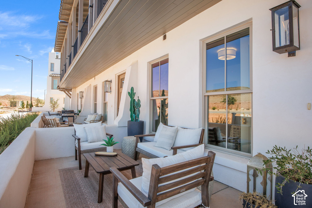 718 W VISTA SUR LN photo 4