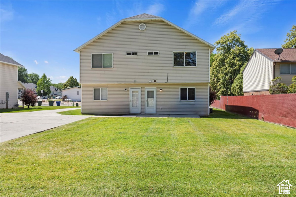 168 E SOUTHWELL ST photo 2