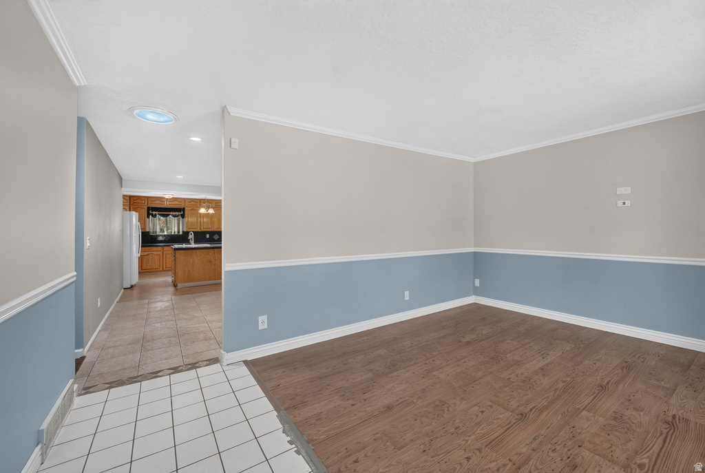 2183 GREGORY AVE photo 5
