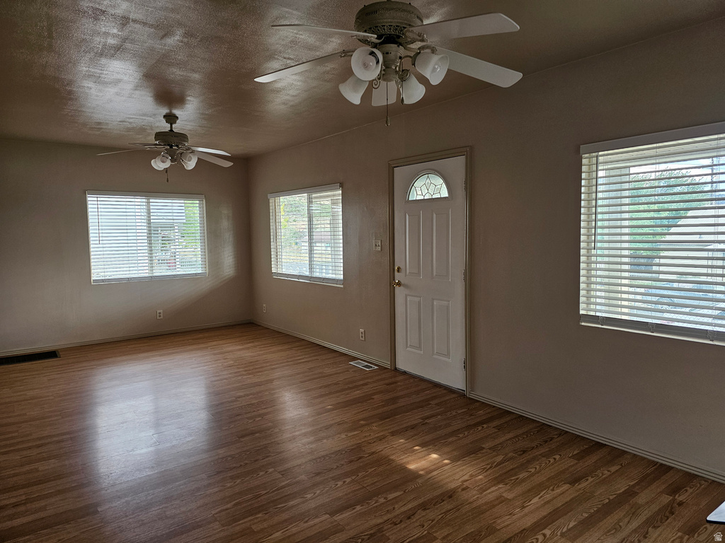 675 EDGEHILL DR photo 3