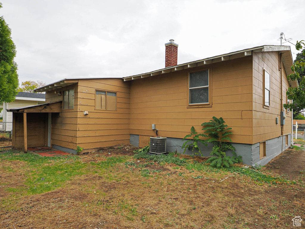 414 N 100 W photo 3