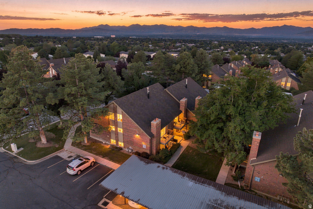 1243 E COTTONWOOD HILLS DR photo 3
