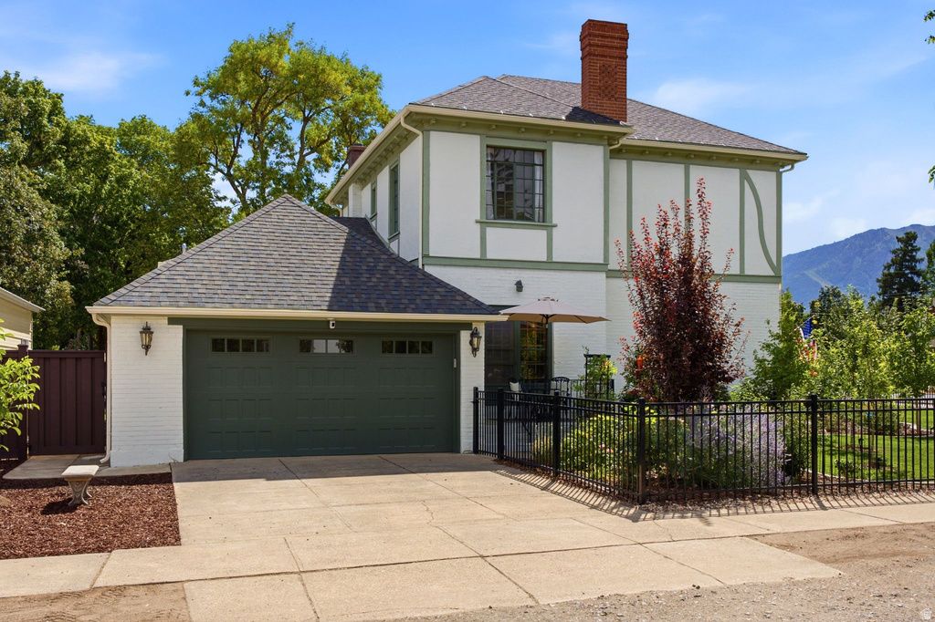 111 E 100 N photo 3