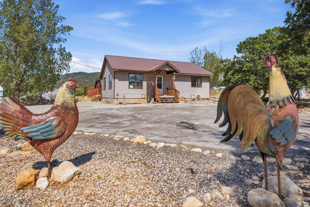 12035 E FAIRVIEW N DR, Fairview
