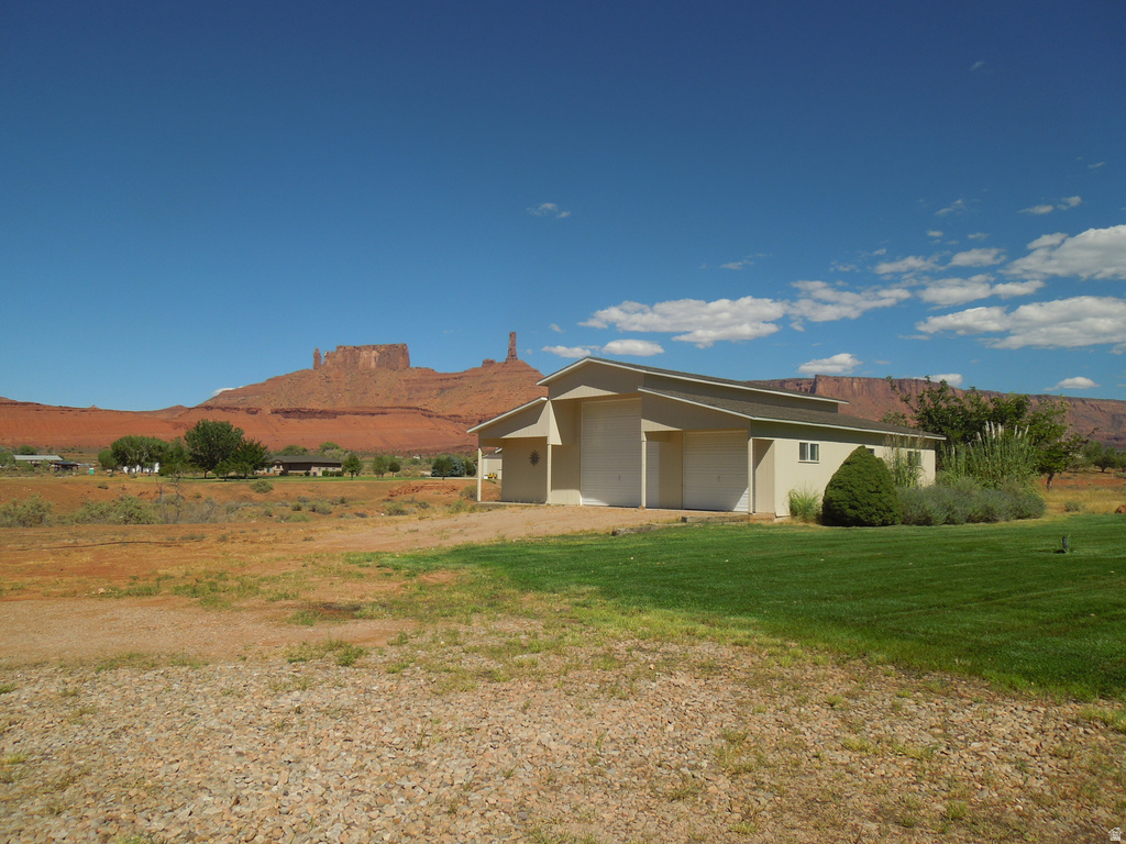113 E PACE LN photo 4