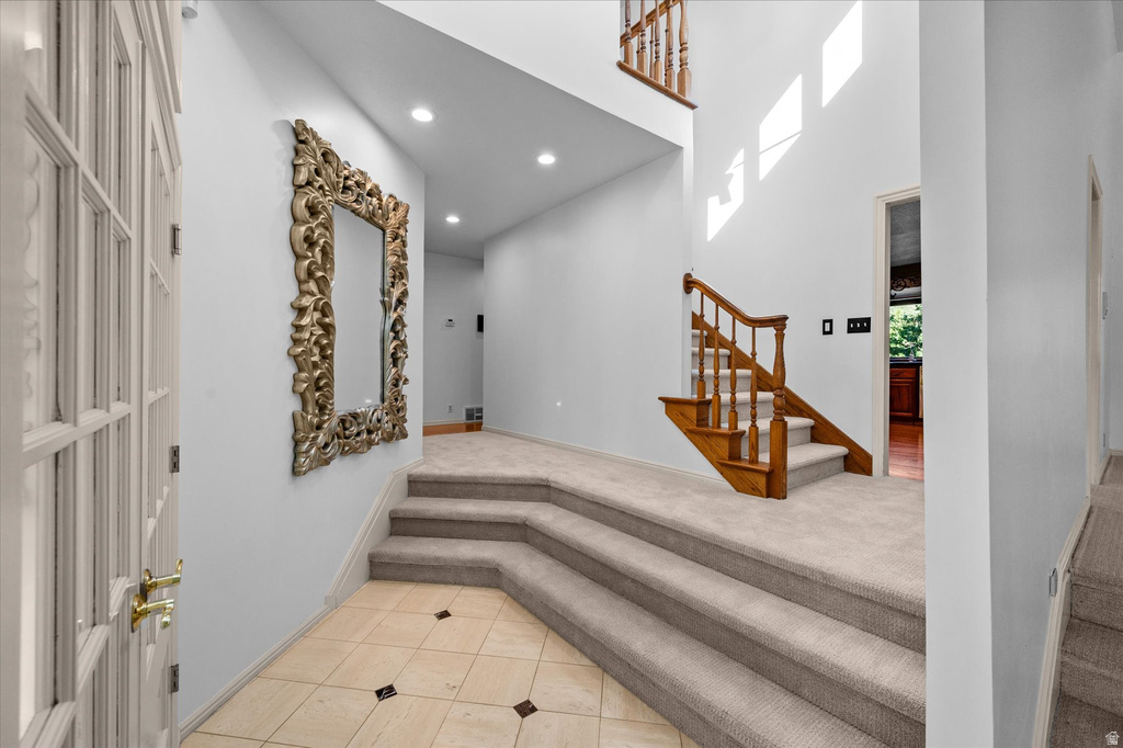 6082 BREEZE CIR photo 4