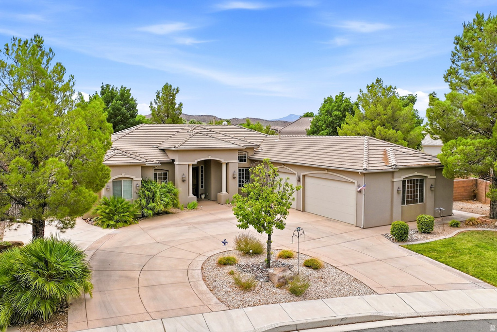 2476 E MEADOW MIST WAY, St. George