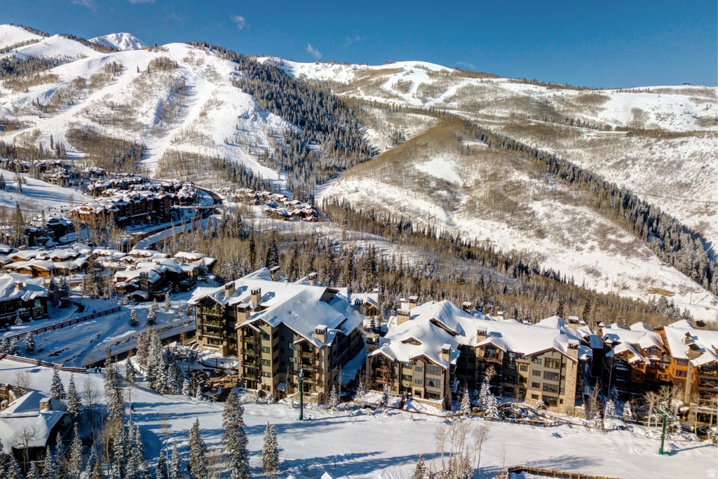 8889 EMPIRE CLUB DR, Deer Valley