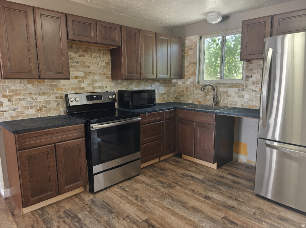 4037 ACORD WAY photo 5