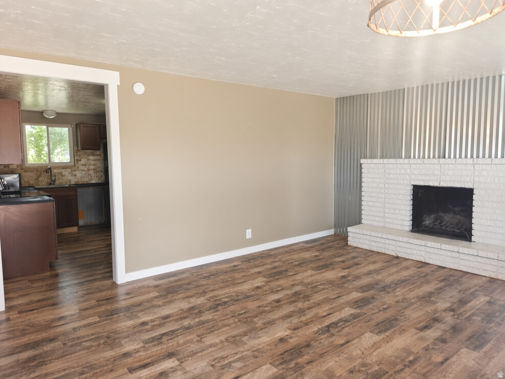 4037 ACORD WAY photo 3