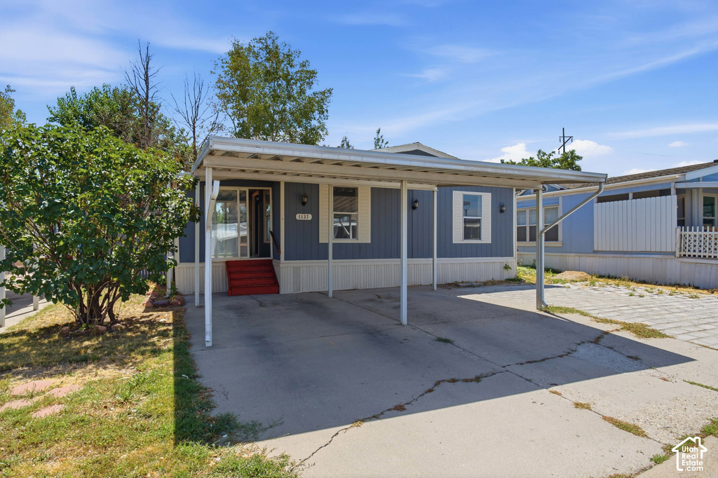 1137 W SIERRA VISTA S ST photo 3