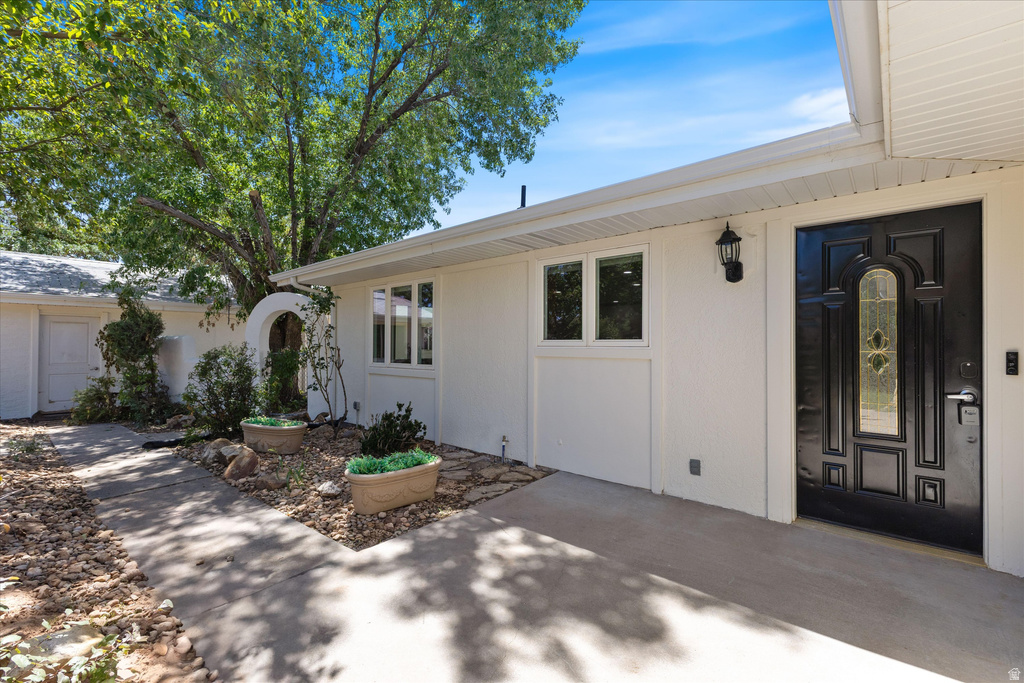 8191 N SAPPHIRE DR, St. George
