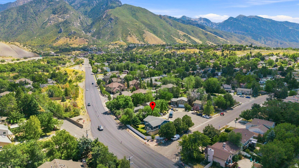 3173 E BARNHILL BAY photo 2