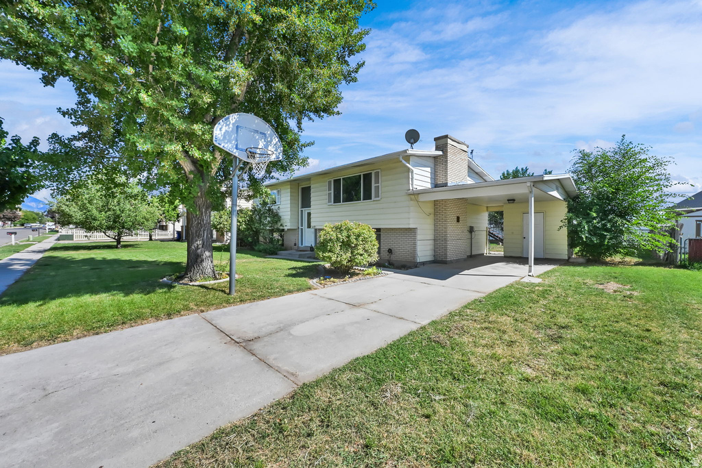 1439 W 2600 N photo 4