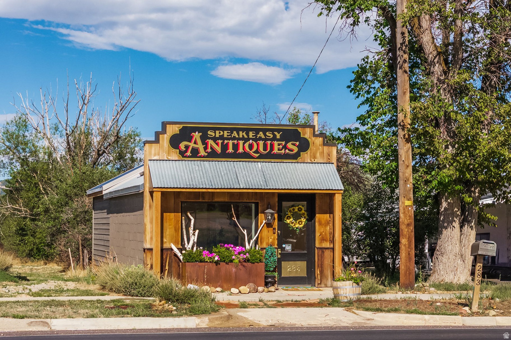 283 N MAIN ST, Kamas