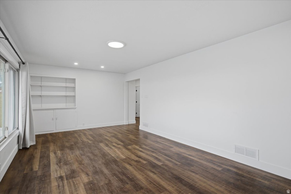 9 SYLVIA DR photo 5