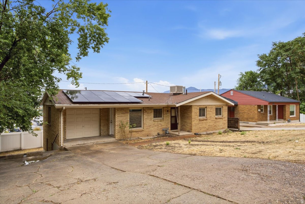 9 SYLVIA DR photo 2