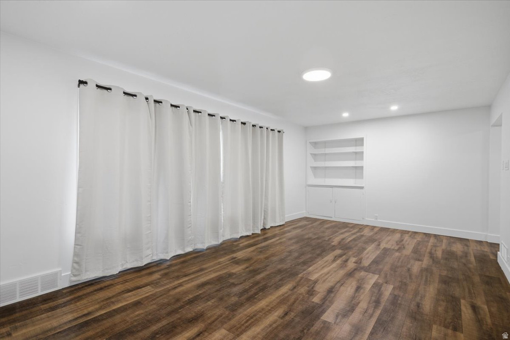 9 SYLVIA DR photo 4