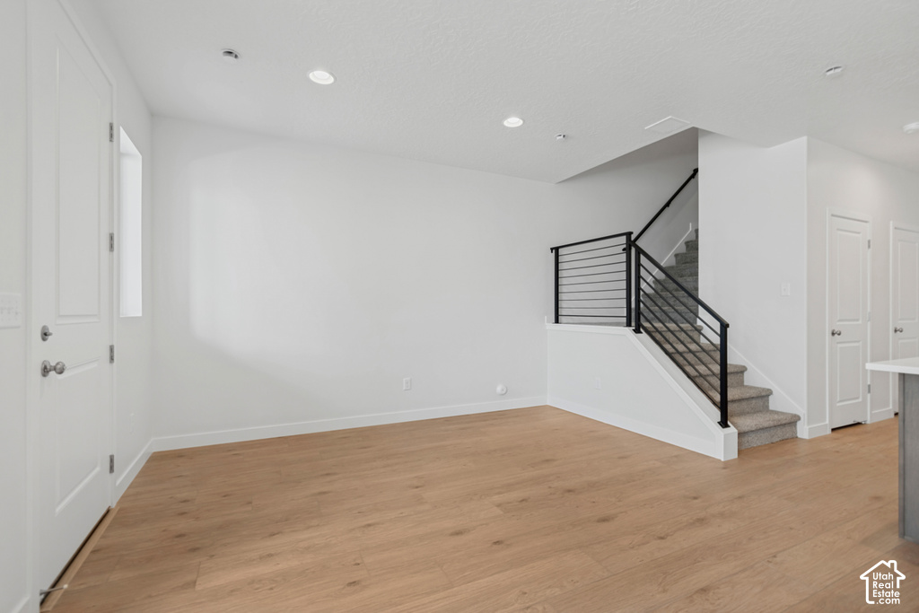 1142 W 1550 N photo 5