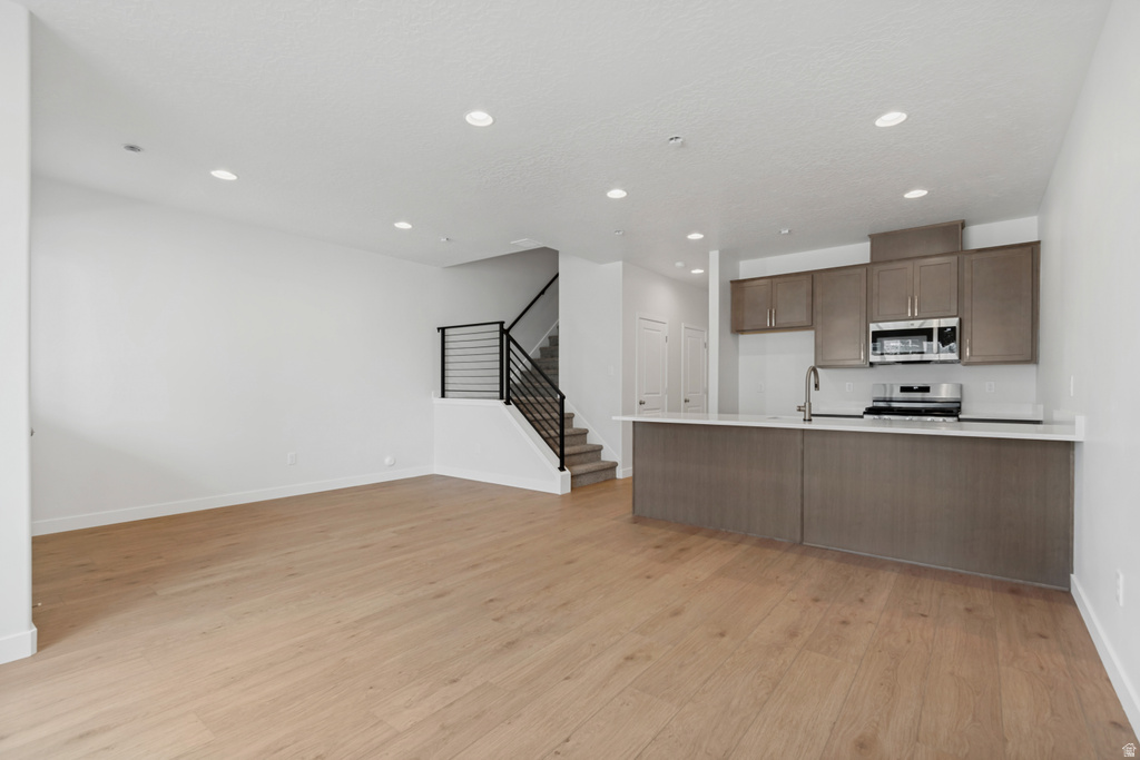 1142 W 1550 N photo 4