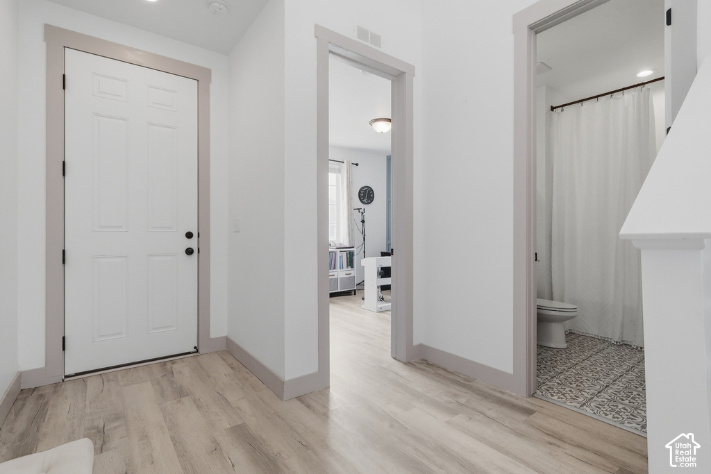 5329 N SULLEY WAY photo 3