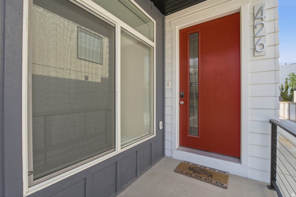 426 E REDONDO AVE photo 4