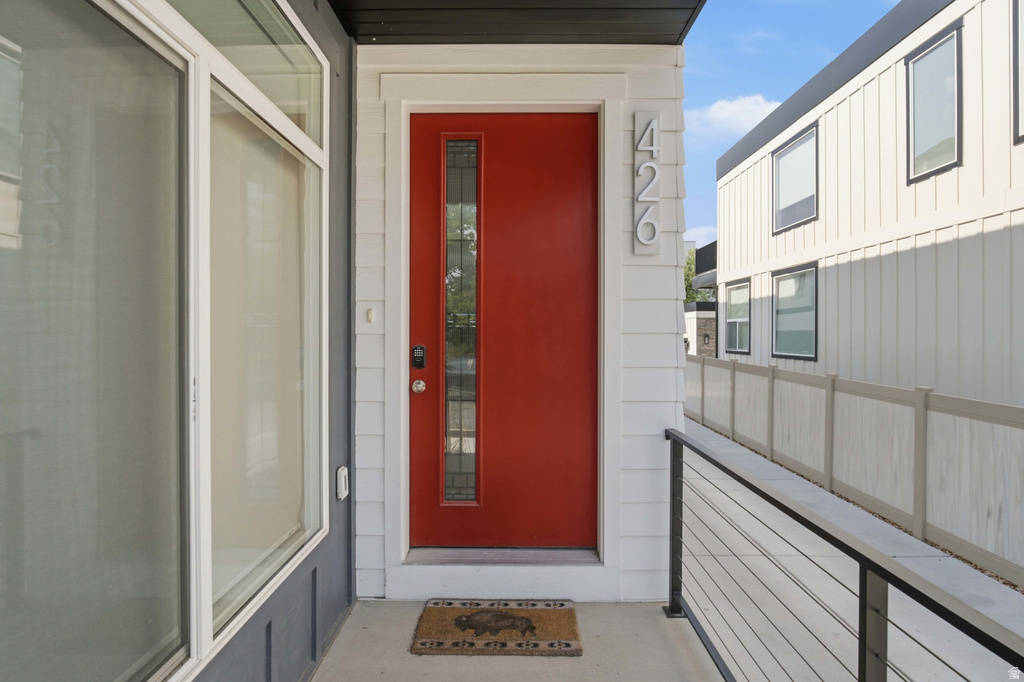 426 E REDONDO AVE photo 5