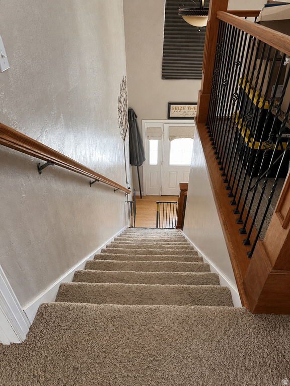 4231 W 650 N photo 4
