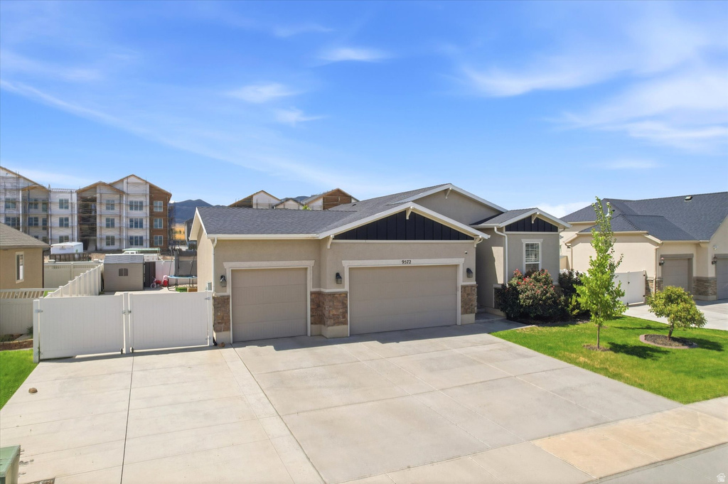 9572 S LEA HEATHER WAY photo 2