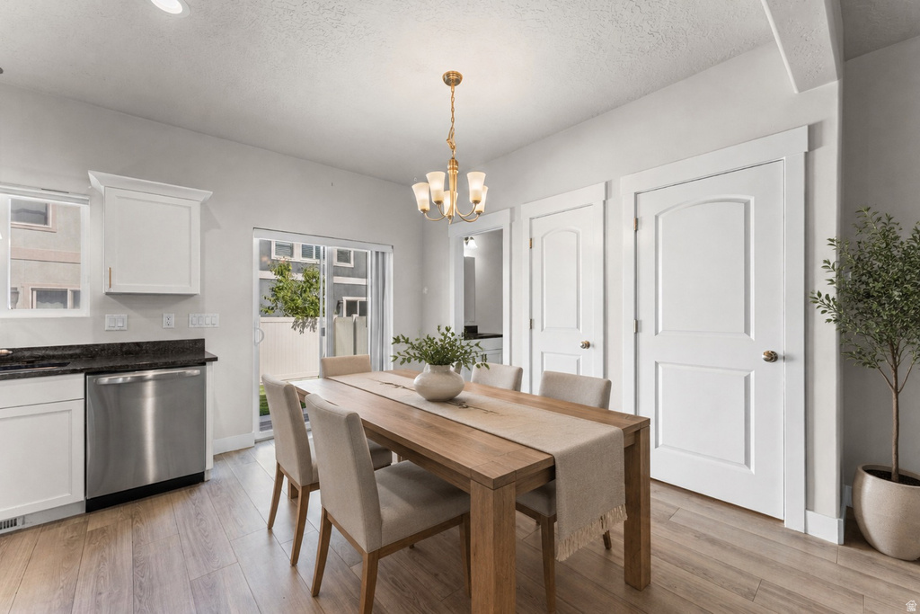8704 N PEBBLE ALY photo 4