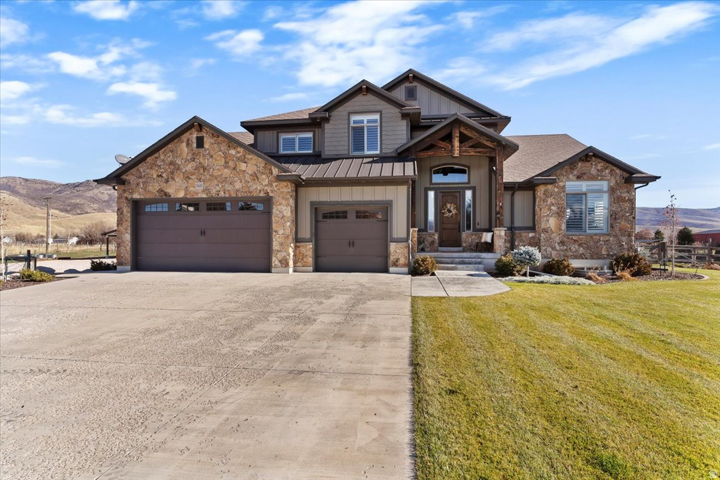 560 S 8600 E, Huntsville