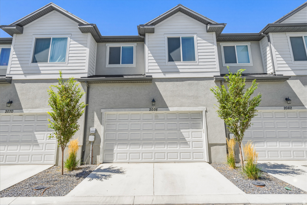 2076 N 4100 W photo 4