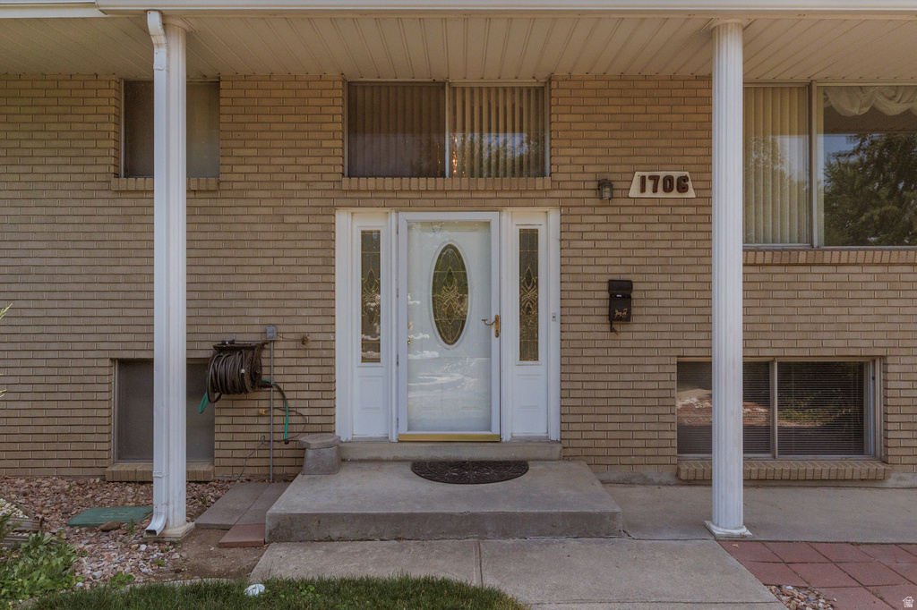 1706 E 6670 S photo 4