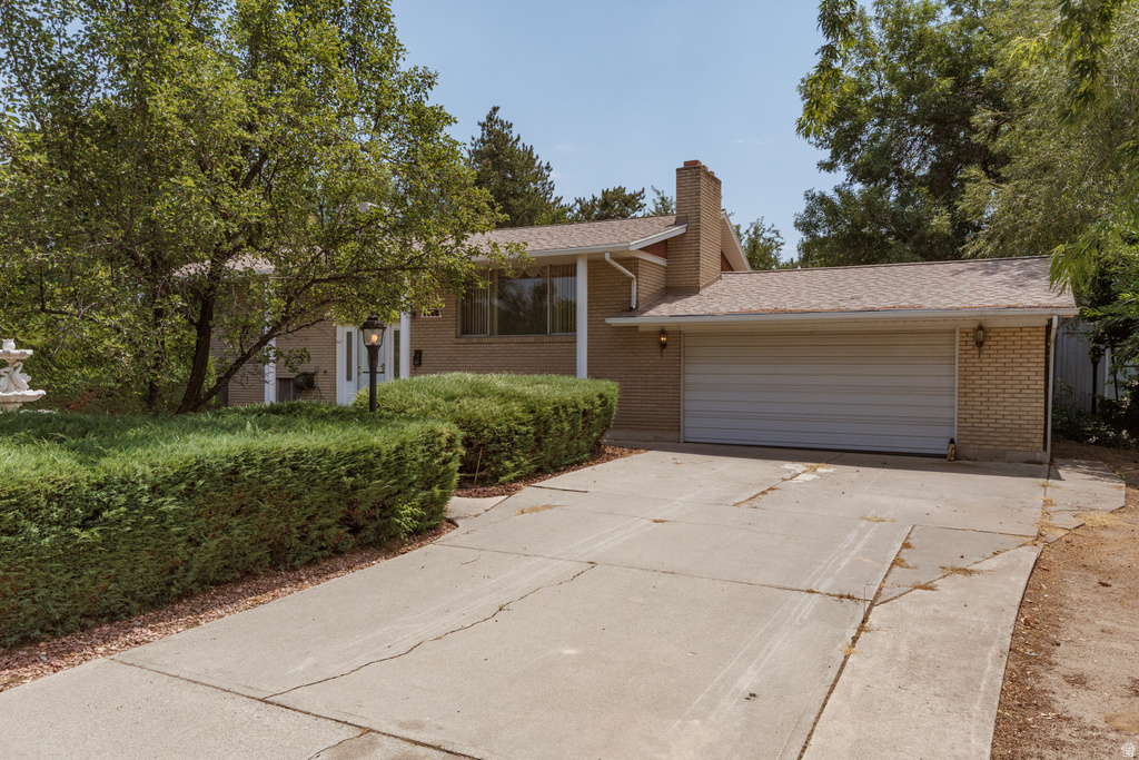 1706 E 6670 S, Cottonwood Heights