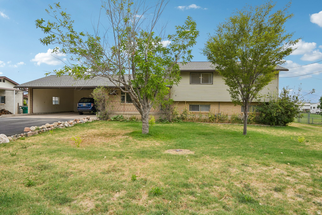 5878 S 5100 W, Hooper