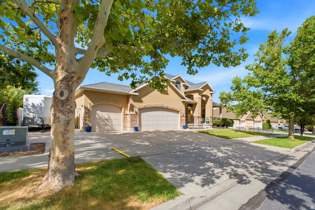 7334 W NEW SYCAMORE DR, West Jordan