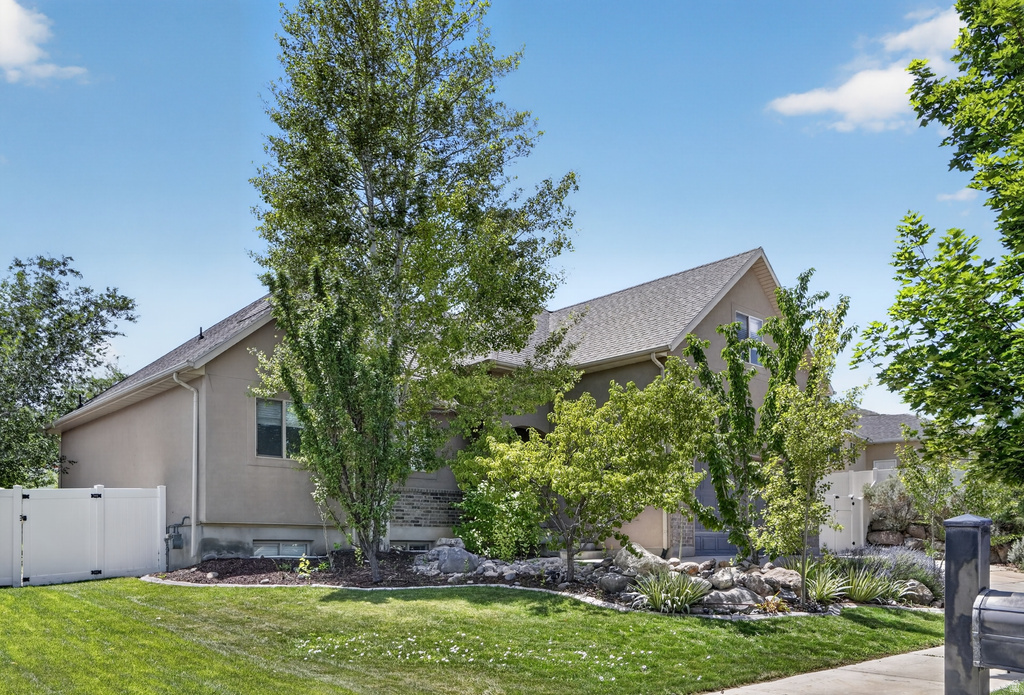 5853 W WHISPER ROSE S DR, Herriman