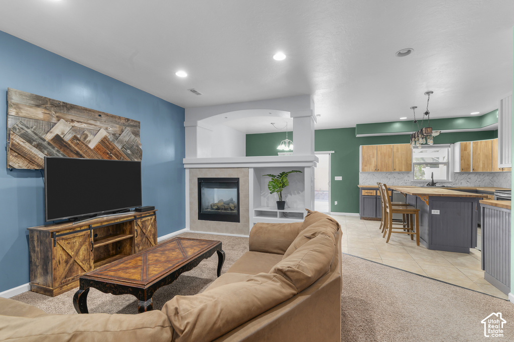 1407 W STONE MEADOW DR photo 5