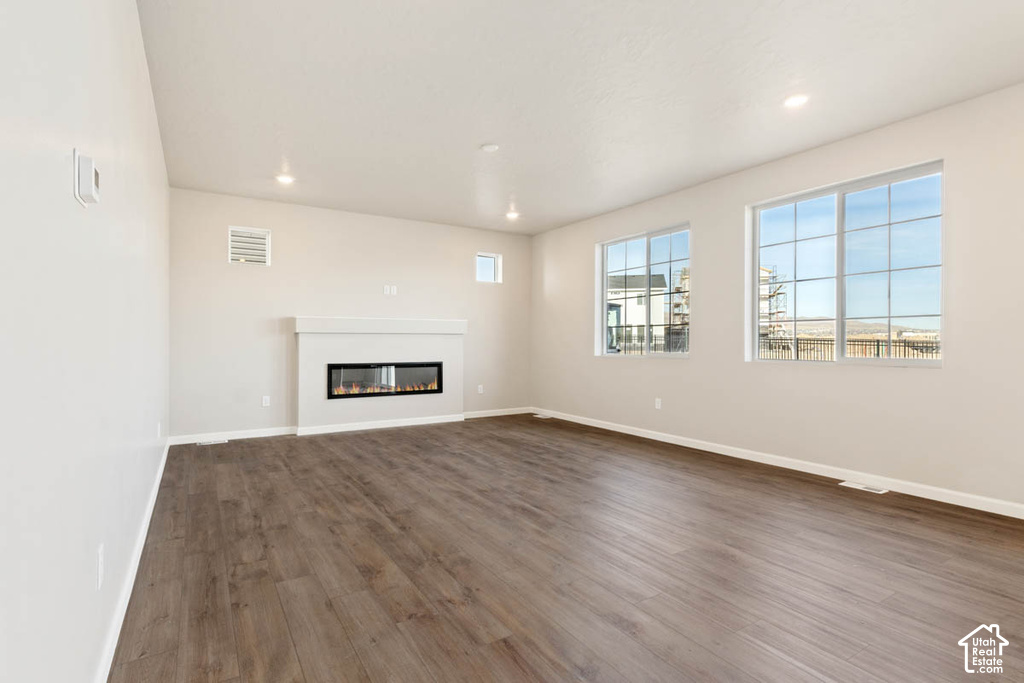 7102 N CAIRNS WAY photo 5