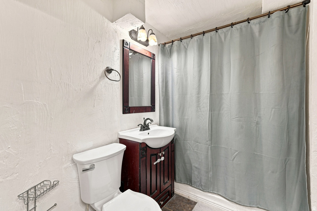 4370 S 175 E photo 5