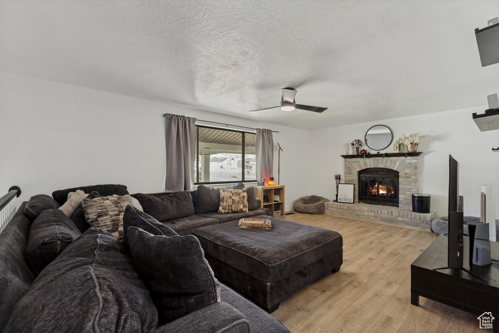 1029 N WALBURK E AVE photo 5