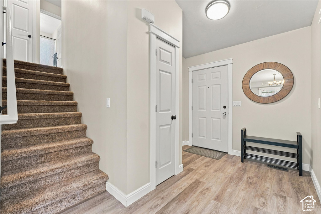 8168 S 2620 W photo 4