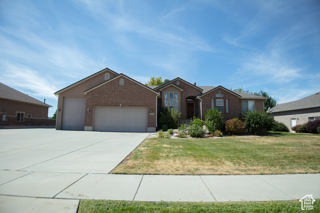 1825 N 3450 W photo 3